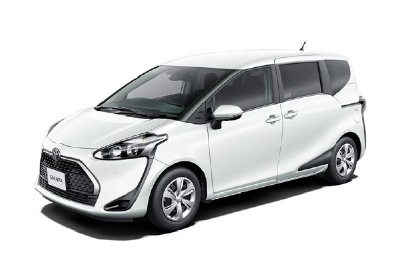 基本免責保険込み、空港/赤嶺駅無料送迎 トヨタ シエンタ7人乗り ハイブリッド (Bluetooth、バックカメラ、携帯ホルダー)チャイルドシート1台無料