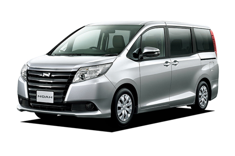 基本免責保険込み、空港/赤嶺駅無料送迎　トヨタ　ノア　8人乗り (Bluetooth、ETC,バックカメラ、携帯ホルダー）チャイルドシート1台無料