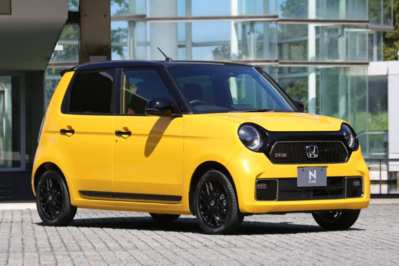 【空港無料送迎・禁煙車】4人乗り軽自動車/最終便対応/那覇市内/那覇空港より8分