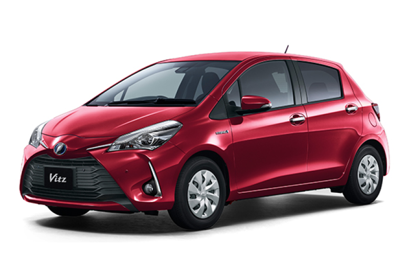 コンパクトカー/5名定員/空港・赤嶺駅無料送迎/チャイルドシート1台無料/20時まで営業/ホテル配車・返却