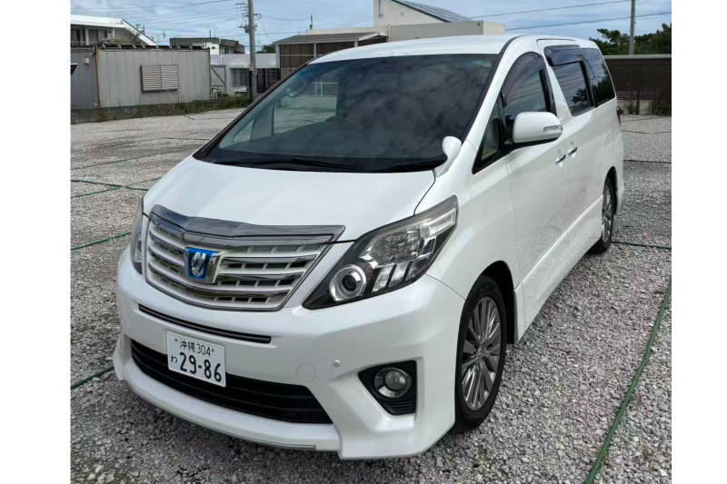 トヨタ アルファード7名乗り(両側&リアパワードア、フリップダウンモニター、オットマン)【全車ETC、カーナビー、Bluetooth、バックカメラ、車載充電器、スマホホルダー標準装備】