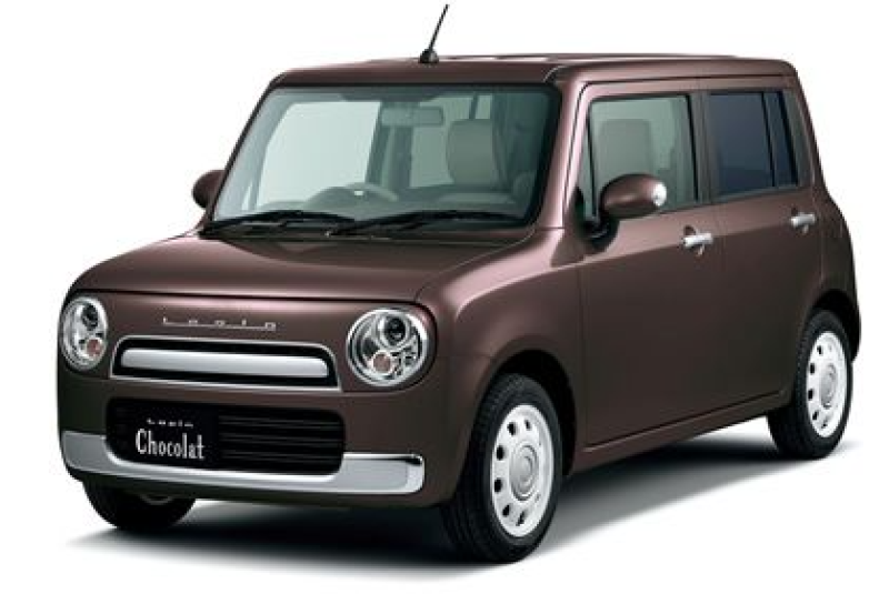 アルトラパン ショコラ チョコレートをイメージした愛嬌ある見た目!!那覇空港迄最短5分!!空港⇔営業所無料送迎サービス