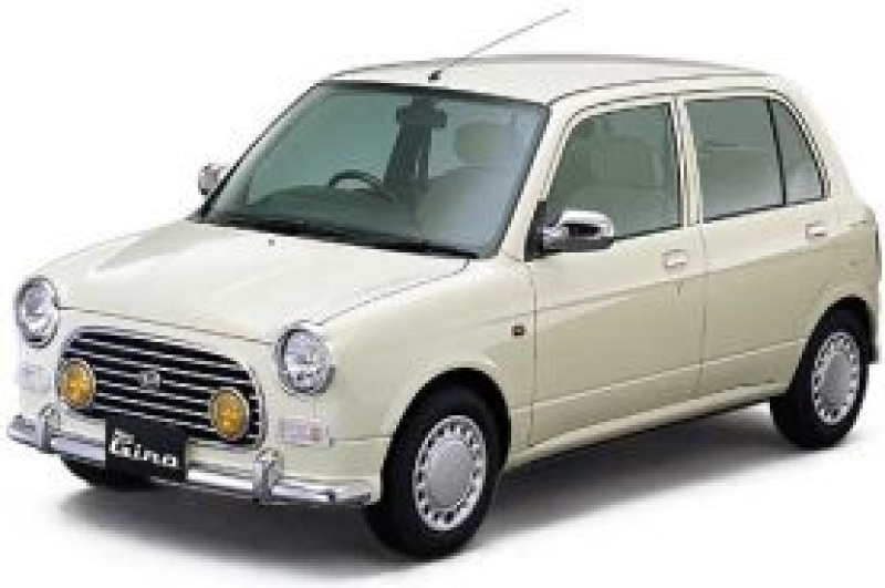 ミラジーノ L700S 白 丸い目のヘッドランプを採用したレトロで綺麗な見た目が特徴!那覇空港迄最短5分!!空港⇔営業所無料送迎サービス