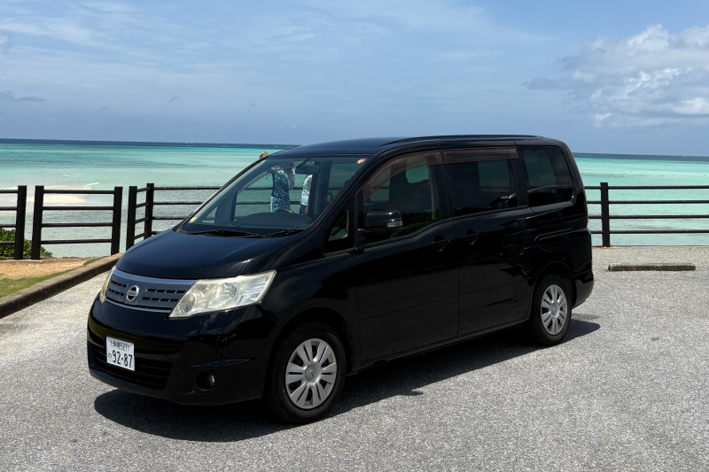 ワンボックス(日産セレナ)送迎無料!宮古空港から車で5分!