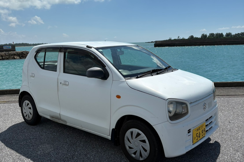 4人乗り軽自動車(スズキ アルト)宮古空港から約5分！送迎無料！