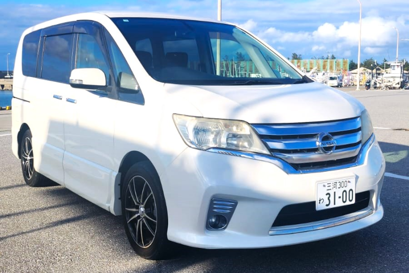 【免責込み】 7名乗り ミニバン ヴォクシー、セレナ、ステップワゴン、などー空港無料送迎