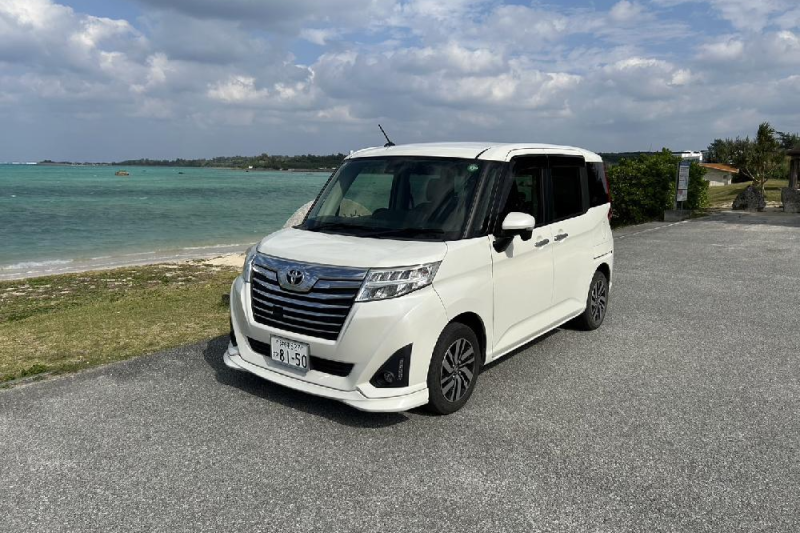『石垣空港無料送迎』コンパクトカー5人乗り