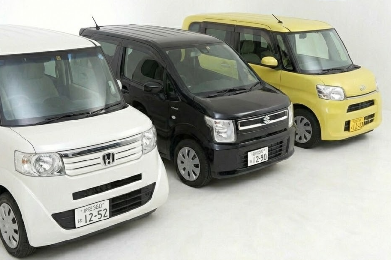 軽自動車　4乗り　低燃費