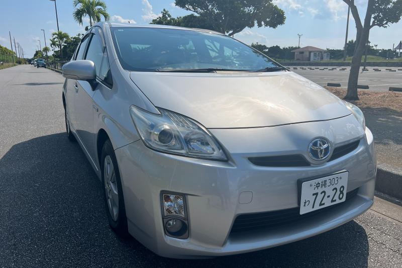 【30プリウス】ハイブリッドプリウス5名定員/那覇空港or赤嶺駅送迎サービス付き!<空港~営業所>/ナビ、ETC、Bluetooth/※一部車種はFMトランスミッター】標準搭載!/禁煙車
