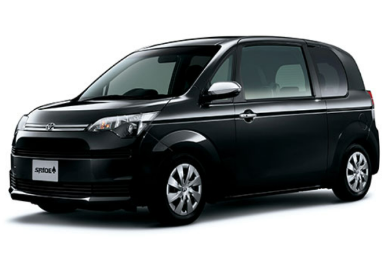 【Toyota Sapade 】基本免責保険込み、空港/赤嶺駅無料送迎　5名乗り コンパクトカー (Bluetooth、ETC）