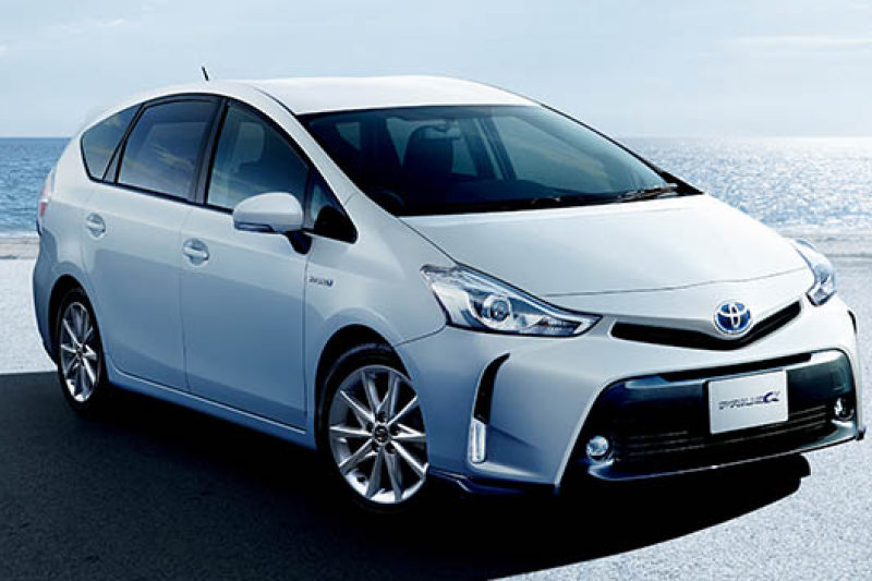 免責補償込み/那覇空港無料送迎 /7人乗り/ミニバン/携帯ホルダーや携帯充電器など無料貸し出し