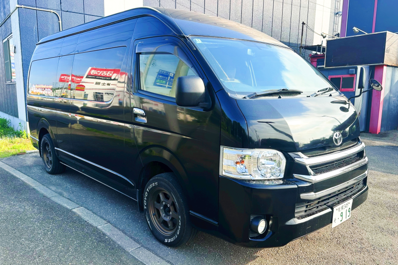 Toyota HiAce Grand Cabin 14人乗り <1日レンタルプラン> ＊空港無料送迎有り ＊営業時間6:00～22:00 ＊リーズナブルな価格 ＊SNSで即時対応可能
