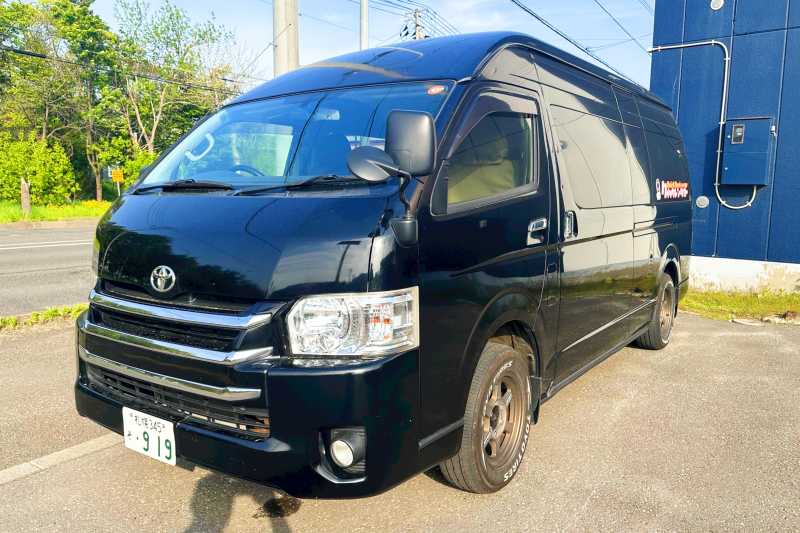 Toyota HiAce Grand Cabin 10人乗り <1日レンタルプラン> ＊空港無料送迎有り ＊営業時間6:00～22:00 ＊リーズナブルな価格 ＊SNSで即時対応可能