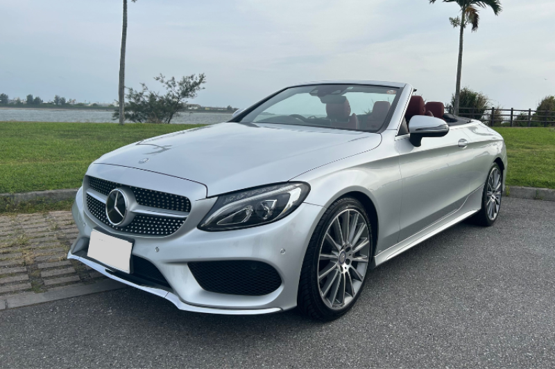 【最安値プラン・補償選択制】メルセデス・ベンツ カブリオレ 4人乗り オープンカー 事前全額クレジット決済 タクシー無料送迎 チャイルドシート無料 充電器無料貸出