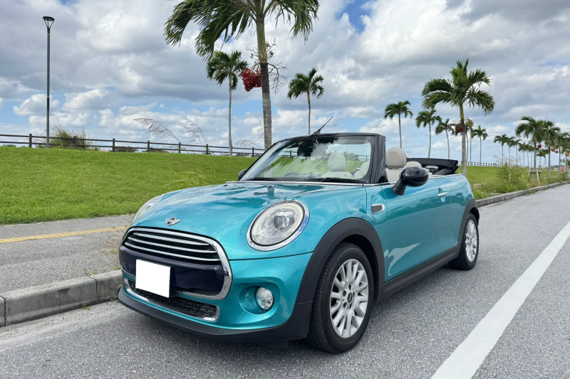 【最安値プラン・補償選択制】MINIクーパー コンバーチブル　4人乗り　オープンカー　事前全額クレジット決済　タクシー無料送迎　チャイルドシート無料　充電器無料貸出