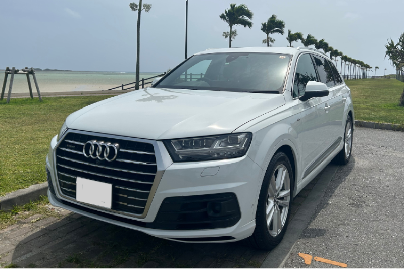 【最安値プラン・補償選択制】Audi Q7 7人乗りSUV 事前全額クレジット決済 タクシー無料送迎 チャイルドシート無料 充電器無料貸出
