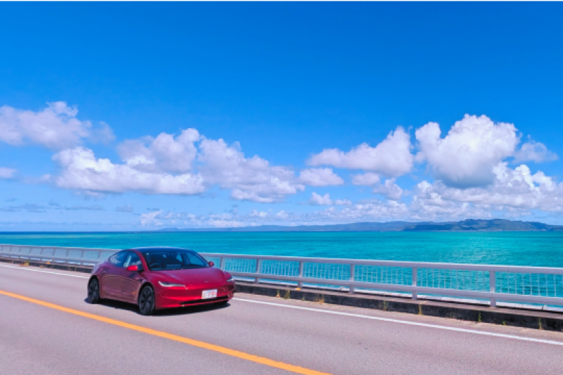 model3_red_古宇利大橋