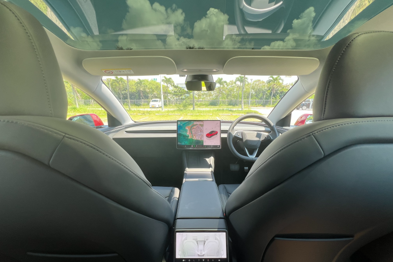 model3_リアモニター