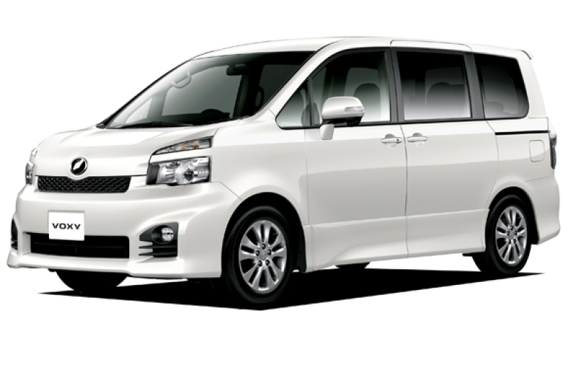 トヨタ VOXY 8人乗り 那覇空港迄最短5分!!空港⇔営業所無料送迎サービス *チャイルドシート1台無料