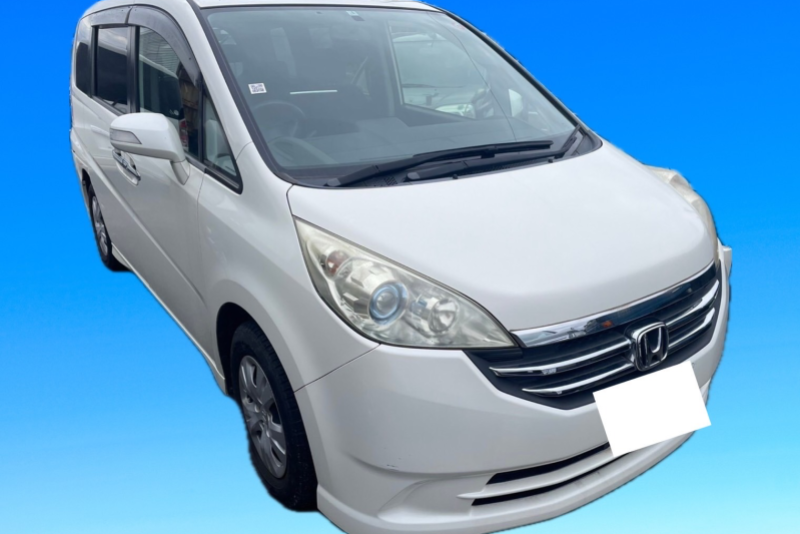 ステップワゴン!8名乗りナビ無しお得プラン♪